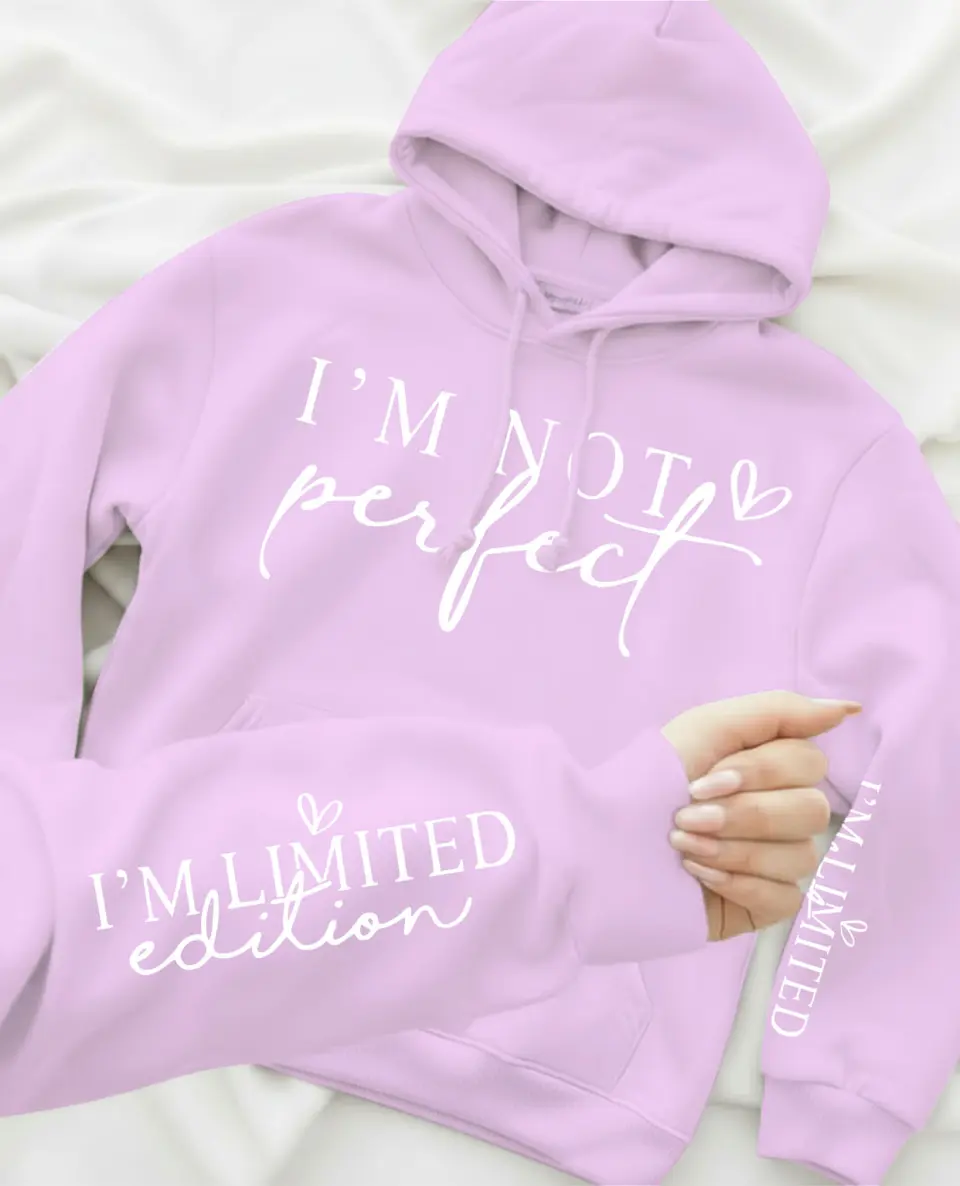 Hanorac roz_im not perfect_mockup_.jpg